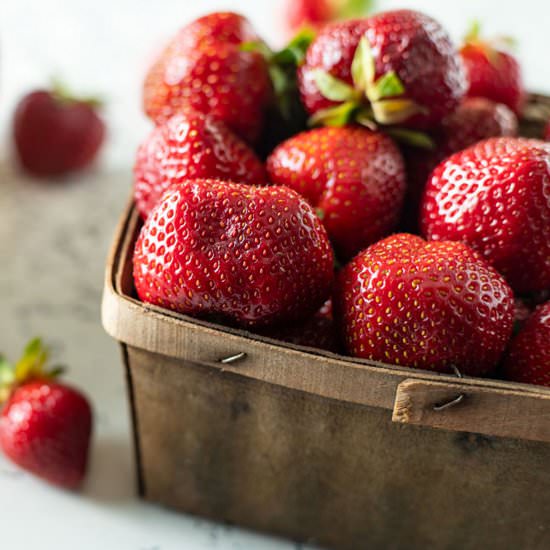 Freezing Strawberries - Recipe photo by BinkysCulinaryCarnival