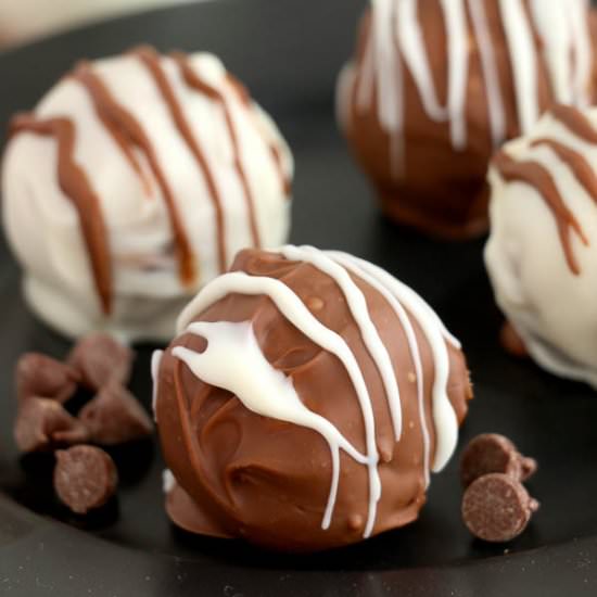 Chocolate Chip Cookie Dough Truffle - Recipe photo by CallMePMc