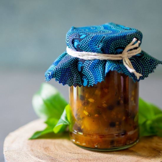 Mango Chutney - Recipe photo by modernveganguide