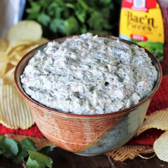Bacon-Ranch Spinach Dip - Recipe photo by thekitchenismyplayground
