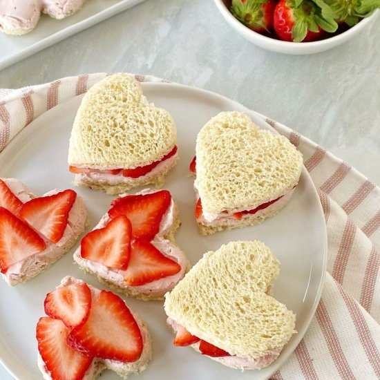 Strawberry Tea Sandwiches - Recipe photo by mycasualpantry