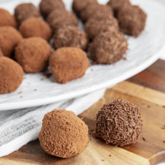 Weetbix Bliss Balls - Recipe photo by ThermoKitchen