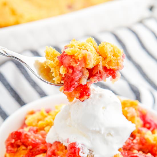 Cherry Pineapple Dump Cake - Recipe photo by EasyBudgetRecipes