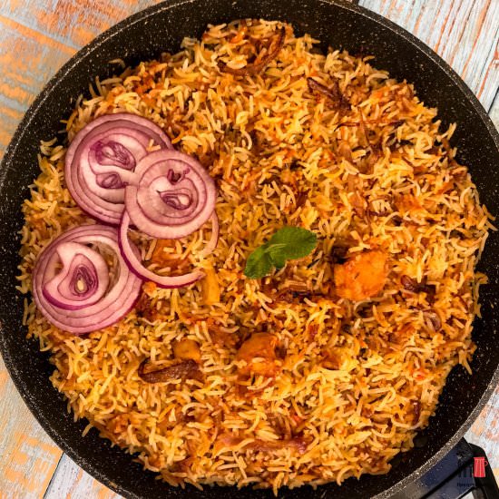 BOMBAY CHICKEN BIRYANI - Recipe photo by Tips N Recipes