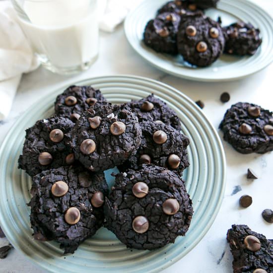 Fudgy Black Bean Chocolate Cookies - Recipe photo by gastronotherapy
