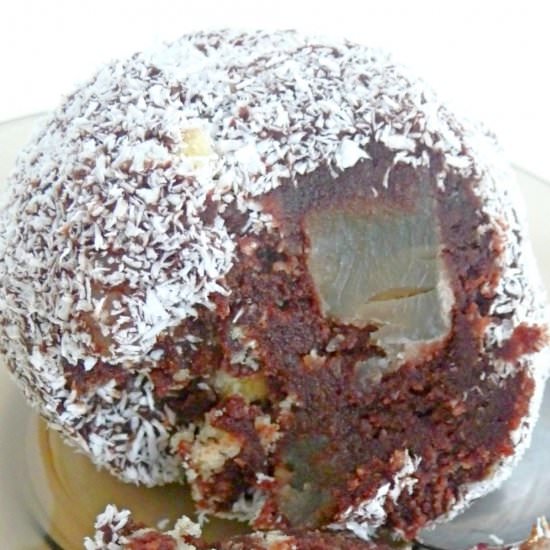 CHOCOLATE COOKIE BALLS - Recipe photo by Easy Peasy Creative Ideas