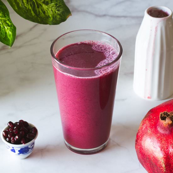 Pomegranate juice - Recipe photo by Ourplantbasedworld