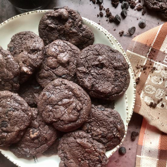 coffee-lovers espresso chip cookies - Recipe photo by ahintofrosemary