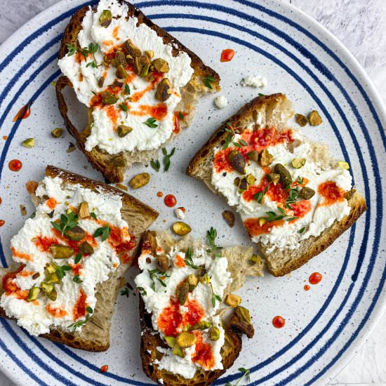 Hot Honey & Pistachio Ricotta Toast - Recipe photo by TastefullyGrace