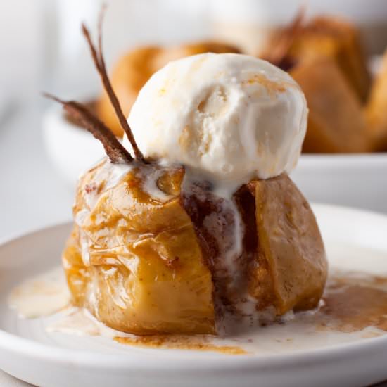 Baked Cinnamon Apples - Recipe photo by dishnthekitchen