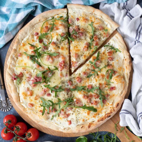 Pizza Bianca - Recipe photo by effortlessfoodie