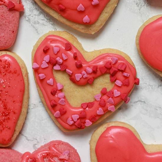 Vegan Valentine's Day Cookies - Recipe photo by bakedbyclo