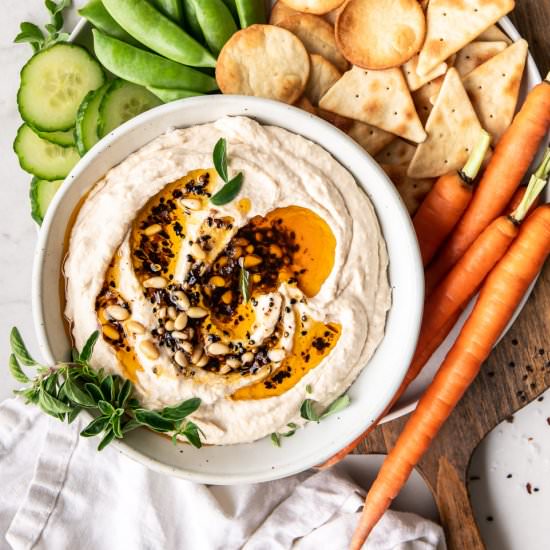 white bean hummus with spicy oil - Recipe photo by withspice