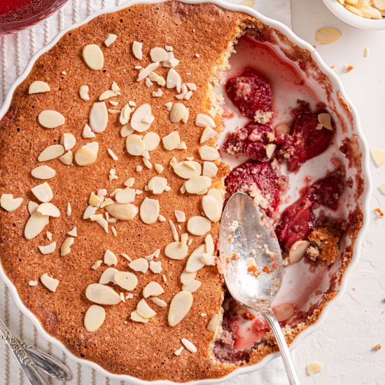 One Pan Healthy Strawberry Dessert - Recipe photo by Tina FitDiary