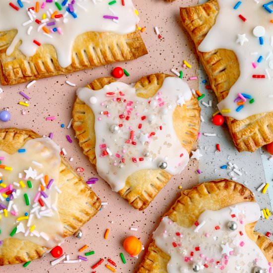 Homemade Pop Tarts - Recipe photo by Theyummymuffin