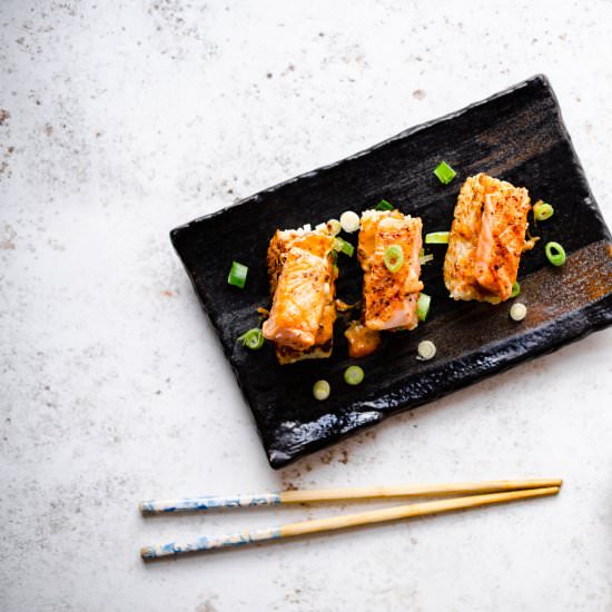 Spicy Salmon Crispy Rice - Recipe photo by etfoodvoyage