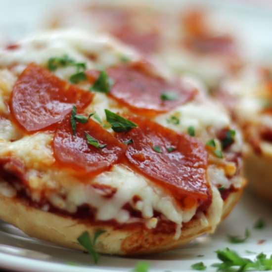 Air Fryer Pizza Bagel Bites - Recipe photo by agoudalife