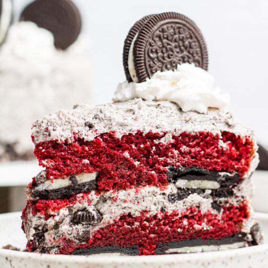 Oreo Red Velvet Cake - Recipe photo by cookiedoughdiaries