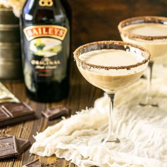 Baileys Chocolate Martini - Recipe photo by Burrata and Bubbles
