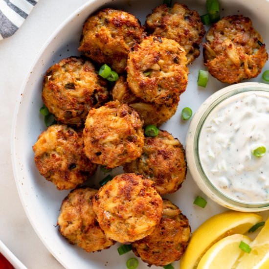 Baked Mini Crab Cakes - Recipe photo by ChefDeHome