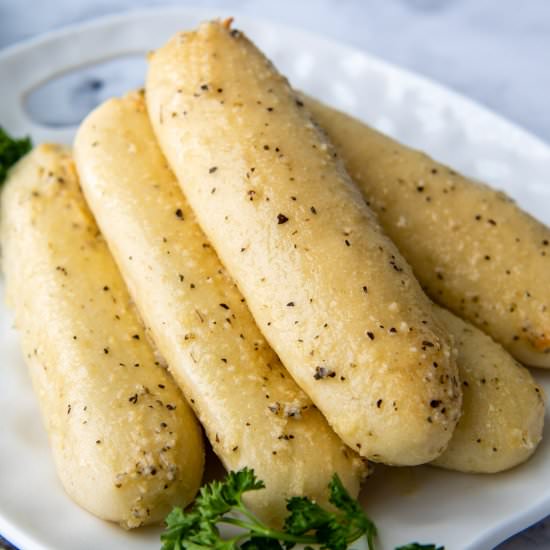 Gluten-Free Breadsticks - Recipe photo by MamaGourmand