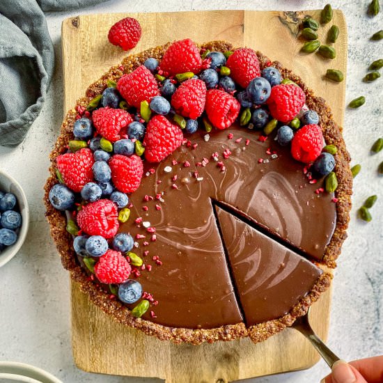 Vegan Chocolate Tart - Recipe photo by No Sweat Vegan