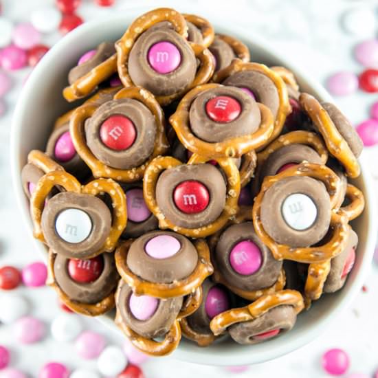 Best Valentine's Day Desserts - Recipe photo by bunsenburnerbakery