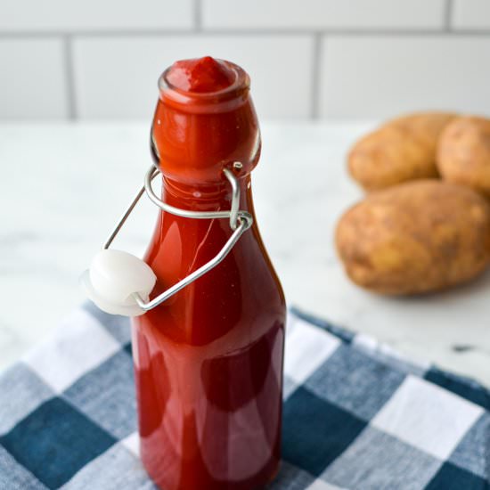 Healthy Homemade Ketchup - Recipe photo by littlehomeinthemaking