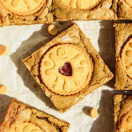 Quick V-Day Blondies - Recipe photo by Annikaeats