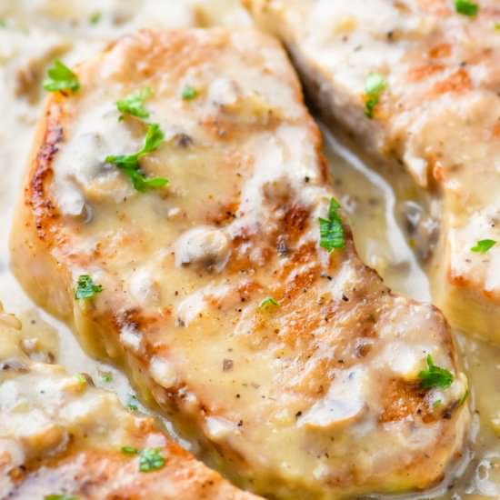 Cream of Mushroom Pork Chops - Recipe photo by simplejoy
