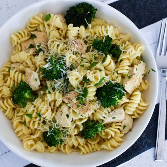 Chicken Scampi without Wine - Recipe photo by ThymefortheTable