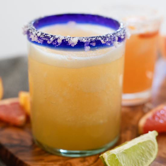 Skinny Orange Grapefruit Margarita - Recipe photo by hangryeconomist