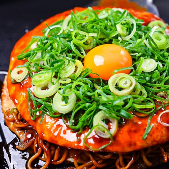 Hiroshima Style Okonomiyaki - Recipe photo by Sudachi Recipes