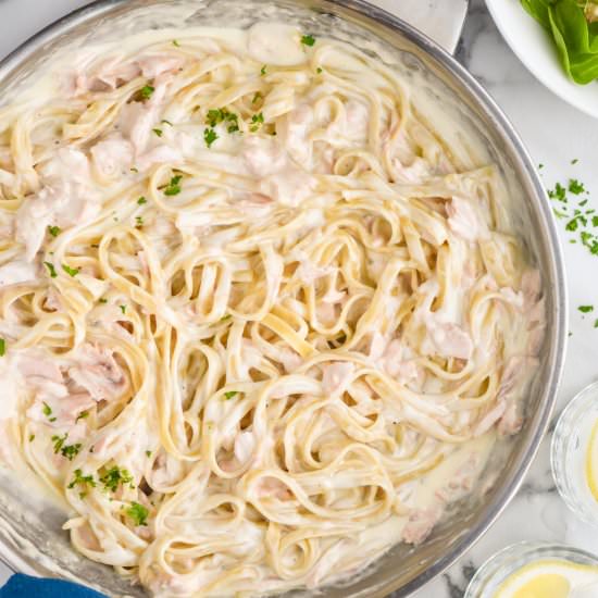 Salmon Alfredo - Recipe photo by simplejoy