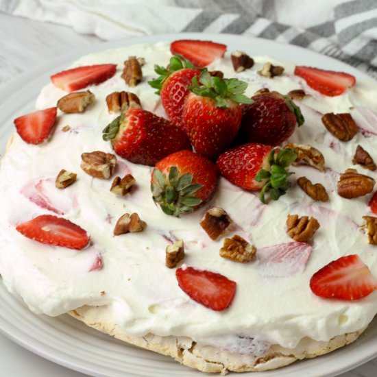 Strawberry Meringue Torte - Recipe photo by CallMePMc