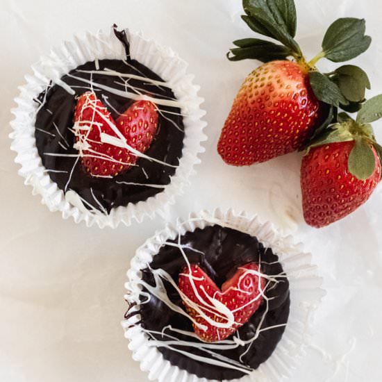 Dark Chocolate & Strawberry Bites - Recipe photo by may.eighty.five