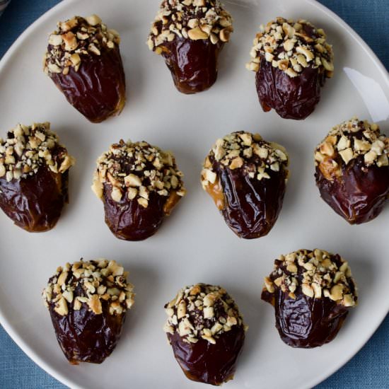 Stuffed Medjool Dates - Recipe photo by lavender_nina