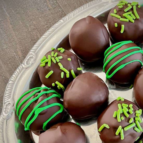 Vegan Thin Mint Truffles - Recipe photo by serenetrail