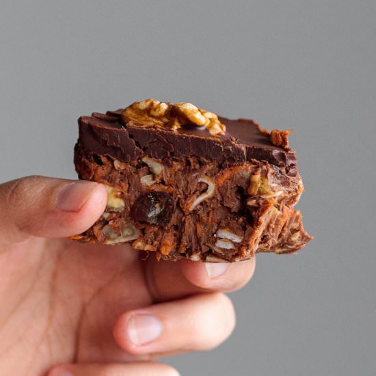 Raw Vegan Chocolate Carrot Cake - Recipe photo by refreshmyhealth