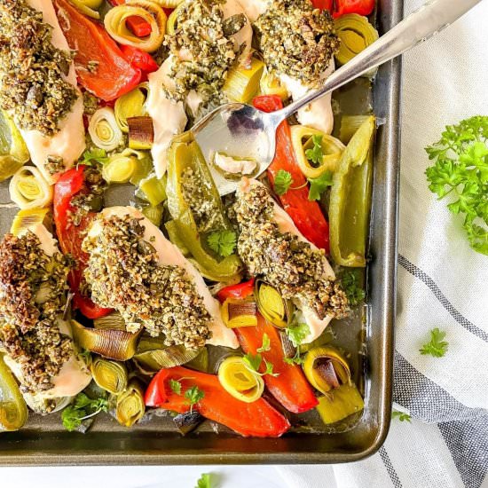 Pesto chicken tray bake - Recipe photo by Low Histamine Kitchen