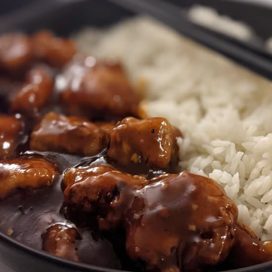 General Tso’s Chicken - Recipe photo by thecandidcooks