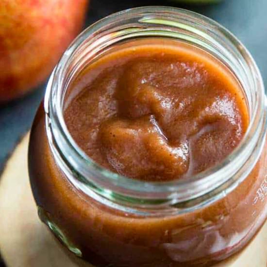 Easy Applesauce - Recipe photo by EasySauceRecipes