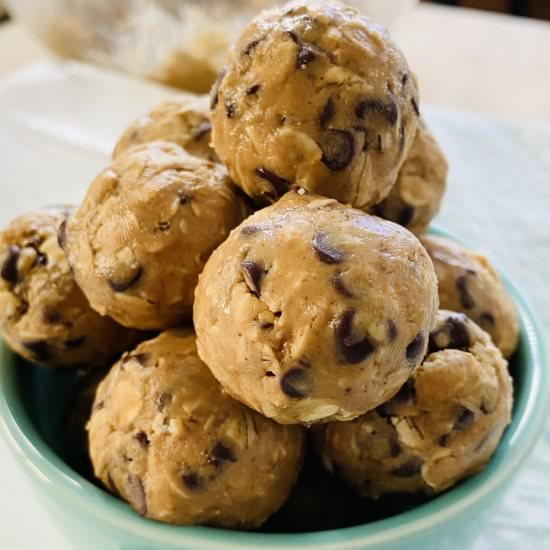 Peanut Butter Energy Balls - Recipe photo by amycaseycooks