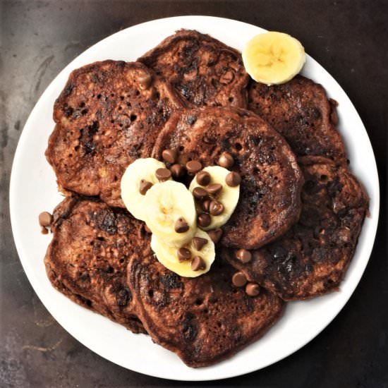 Double Chocolate Chip Pancakes - Recipe photo by everydayhealthyrecipes