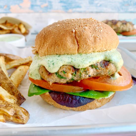 Green Goddess Turkey Burger - Recipe photo by Theyummymuffin