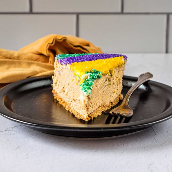 King Cake Cheesecake - Recipe photo by onlinepastrychef