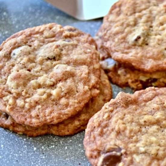 Chocolate Chip Oatmeal Cookies - Recipe photo by Kitchengetaway