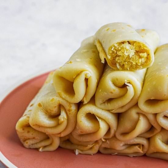 Alle Belle (Goan Coconut Pancakes) - Recipe photo by Annikaeats