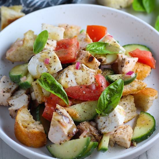 Panzanella Toscana with Chicken - Recipe photo by TalkingMeals