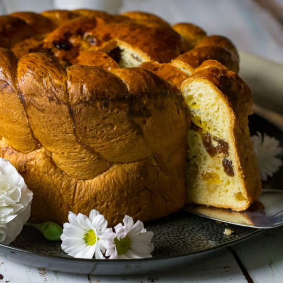 Ukrainian Easter Bread | Paska - Recipe photo by somebodyfeedseb